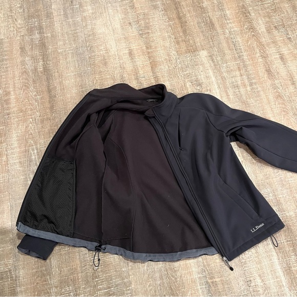 L.L. Bean Black Tech Jacket Men’s Size XL - Picture 3 of 5